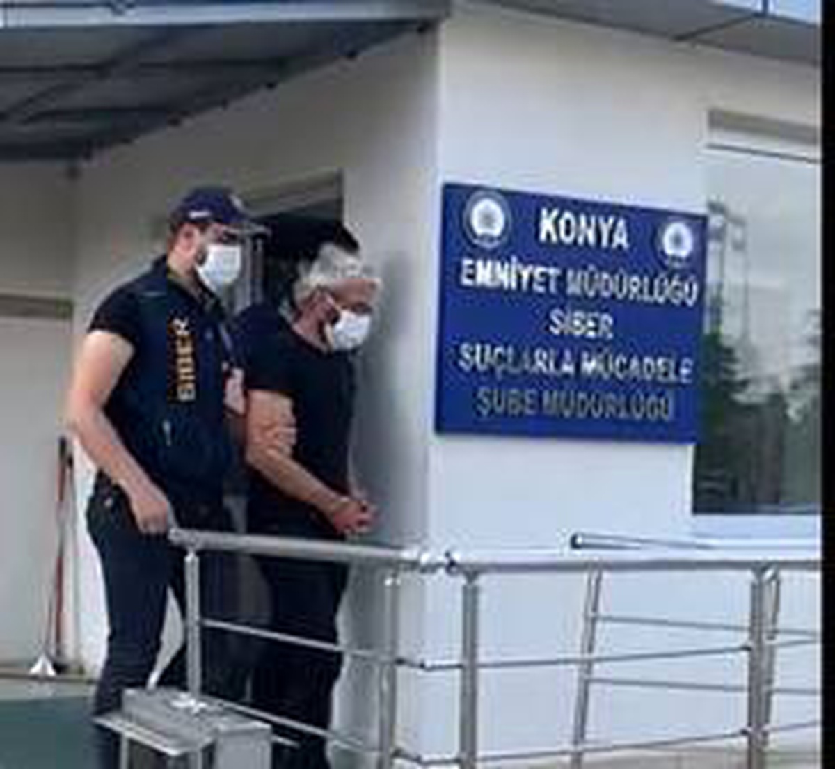 Son dakika haber! ATM\'ye kart kopyalama aparatı yerleştirilen şahıs tutuklandı