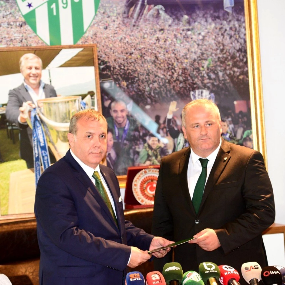 Bursaspor\'da puan silme cezası kapıya dayandı