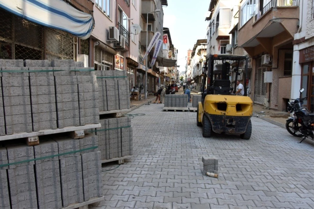 Nazilli Belediyesi Turan Mahallesi\'nde çalışmalara devam ediyor