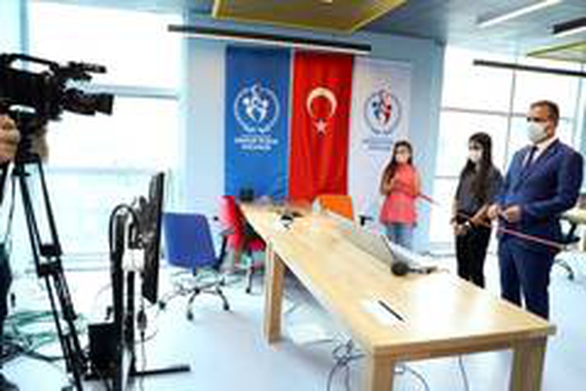 Cumhurbaşkanı Erdoğan Vali Akbıyık\'a canlı bağlandı