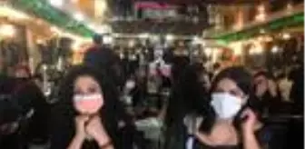 İSTANBUL BOĞAZI'NDA TEKNELERE KORONAVİRÜS DENETİMİ