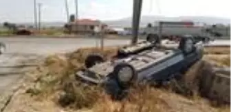 Kontrolden çıkan otomobil takla attı: 2 yaralı