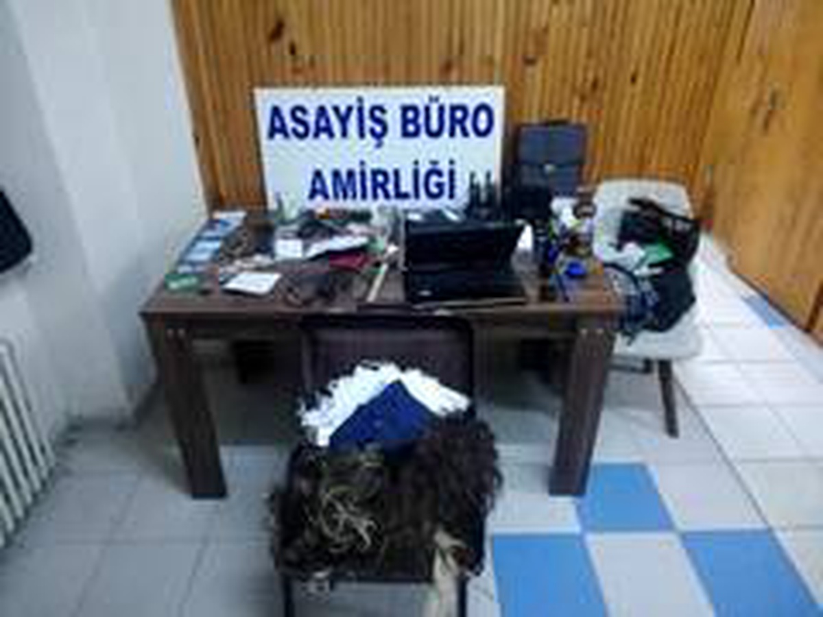 Peruk dahil her şeyi çalan 3 hırsızdan biri tutuklandı