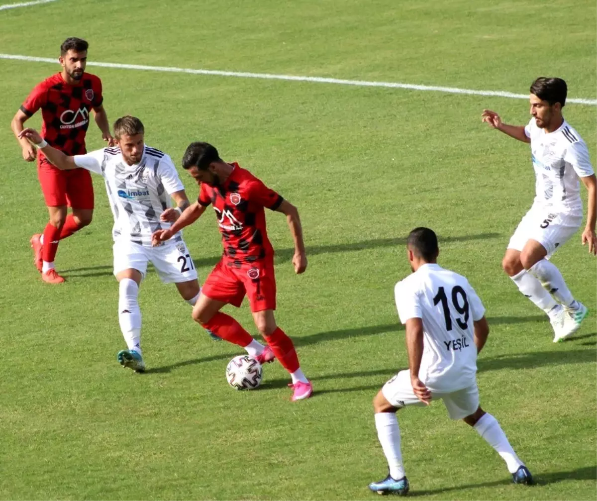 TFF 3. Lig: Somaspor: 1 Gölcükspor: 0