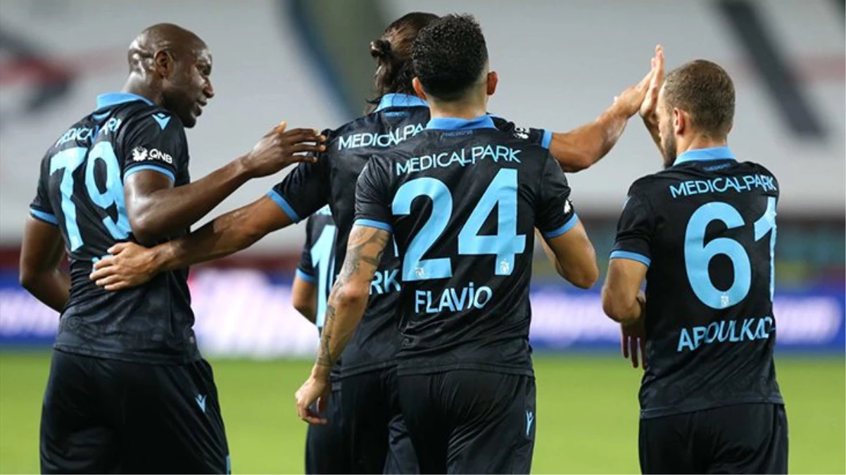 Trabzonspor, evinde Yeni Malatyaspor\'u 3-1 mağlup etti