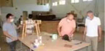 Üniversiteli marangozlar