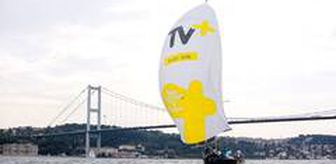 Yelkenler İstanbul Boğazı'nda açıldı