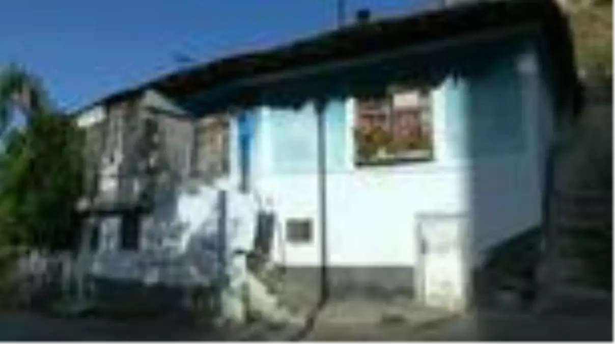 Belediye ekipleri, 15 yıldır birbirine hasret iki kardeşi buluşturdu