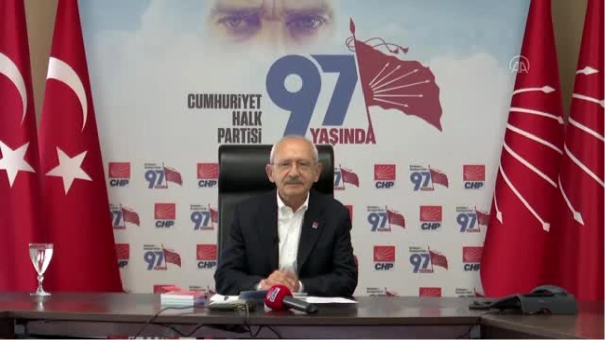 Kılıçdaroğlu, üniversite öğrencileri ile video konferansla bir araya geldi