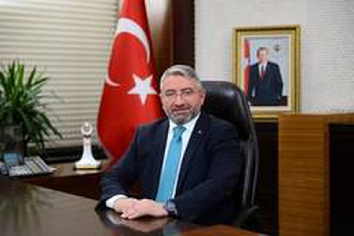 Sağlık çalışanları toplu taşıma araçlarından ücretsiz yararlanmaya devam edecek