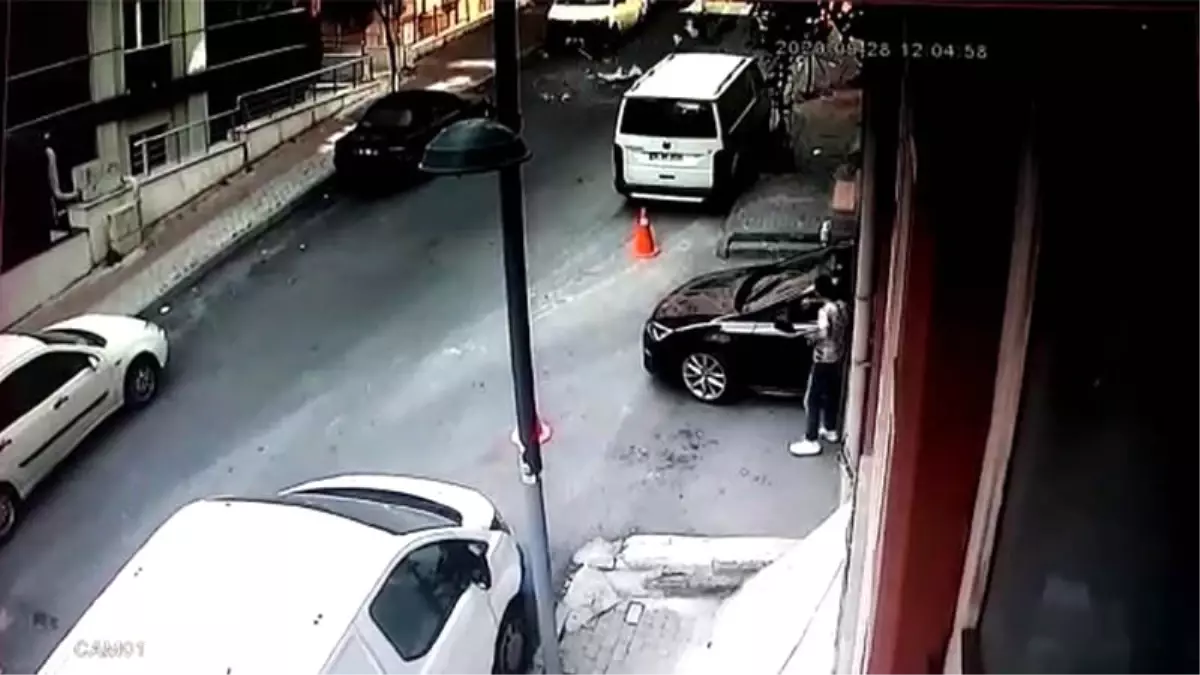 Son dakika! Şişli\'de yaşanan patlama kamerada