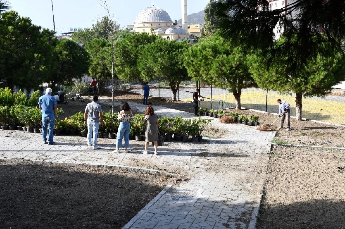 Söke Belediyesi park yapımında tempo arttırdı