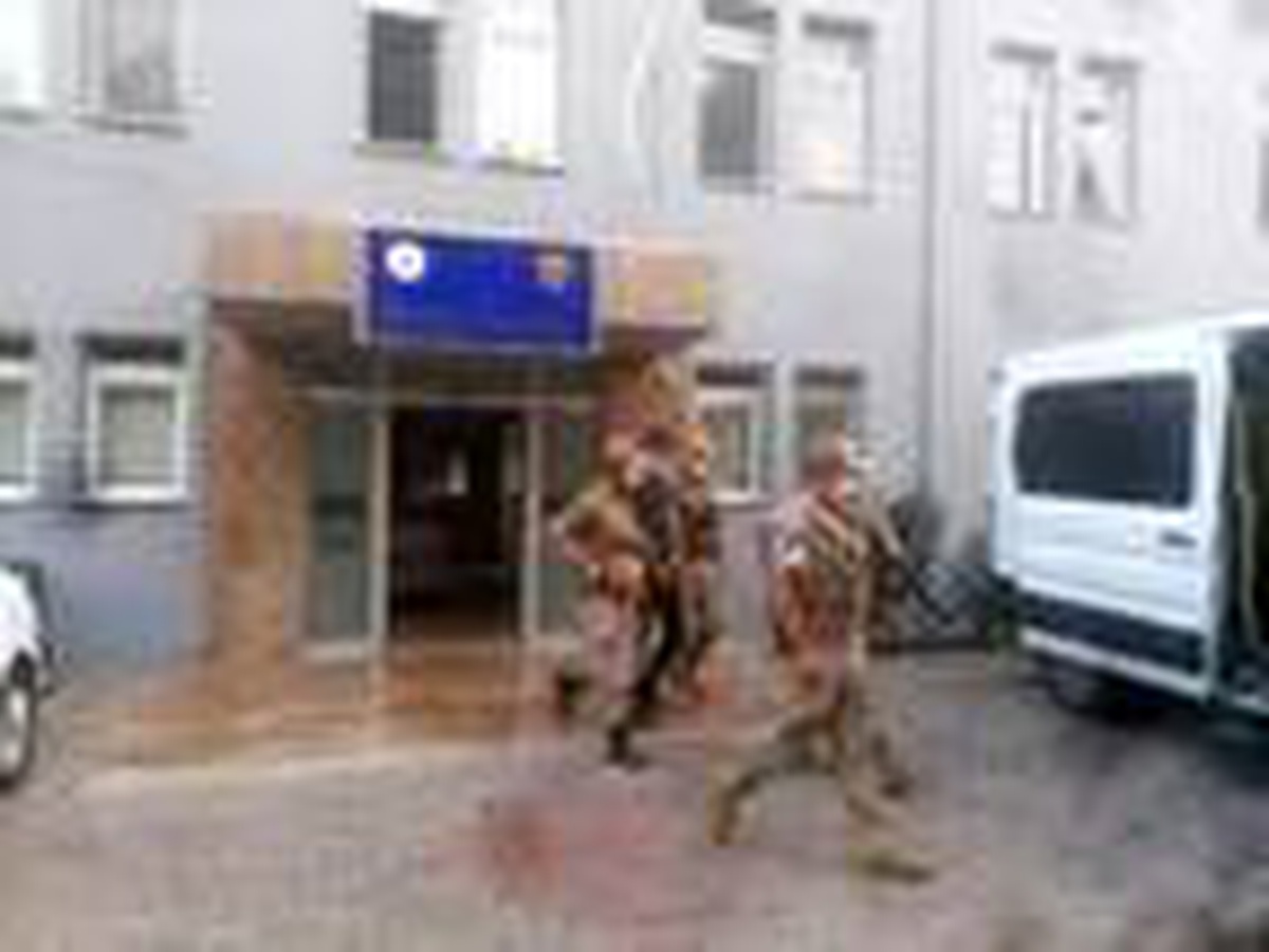 3 yıldır aranan cinayet şüphelisi sahte kimlikle yakalandı