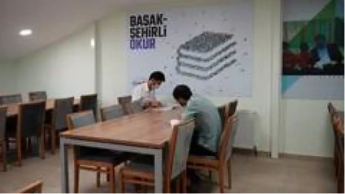 Başakşehir bilgievleri gençlerin hayallerine açılıyor