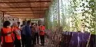 Covid-19 ile mücadele eden sağlık çalışanlarının çektiği fotoğraflar sergilendi