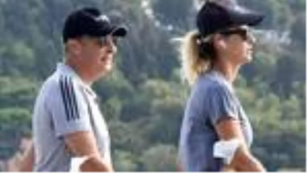 Fikret Orman ile sevgilisi Tuğba Coşkun her sabah sporda!