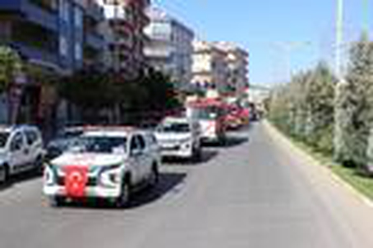 İtfaiyeciler, Azerbaycan bayraklarıyla tur attı