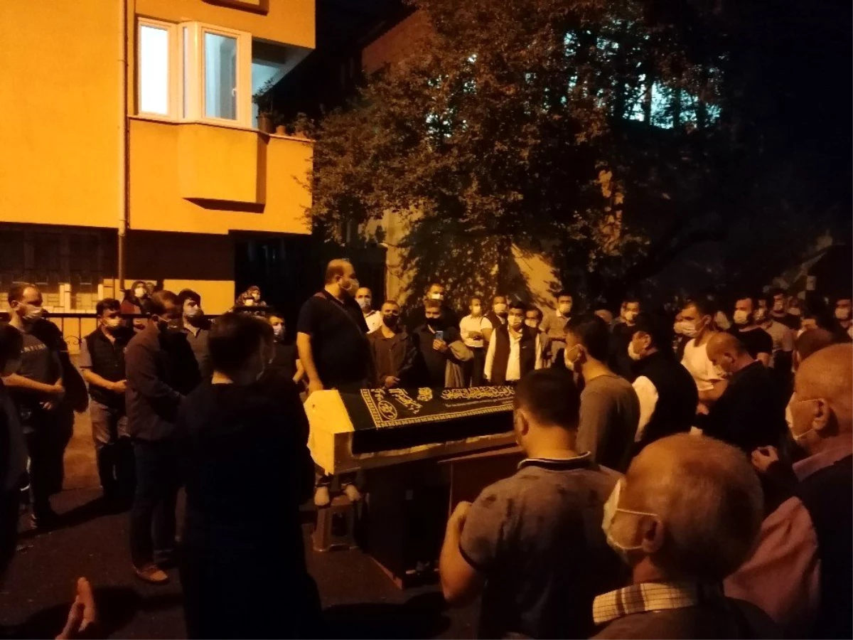 Son dakika haberi | Özel hastane önünde ölen vatandaş için evinin önünde helallik alındı
