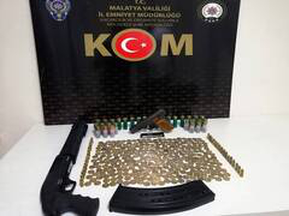 Silahla yaralamaya karışan şahsın evinden tarihi eser çıktı