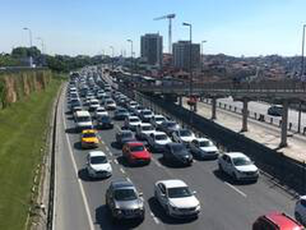 Trafiğe 8 ayda 630 bin 811 aracın kaydı yapıldı