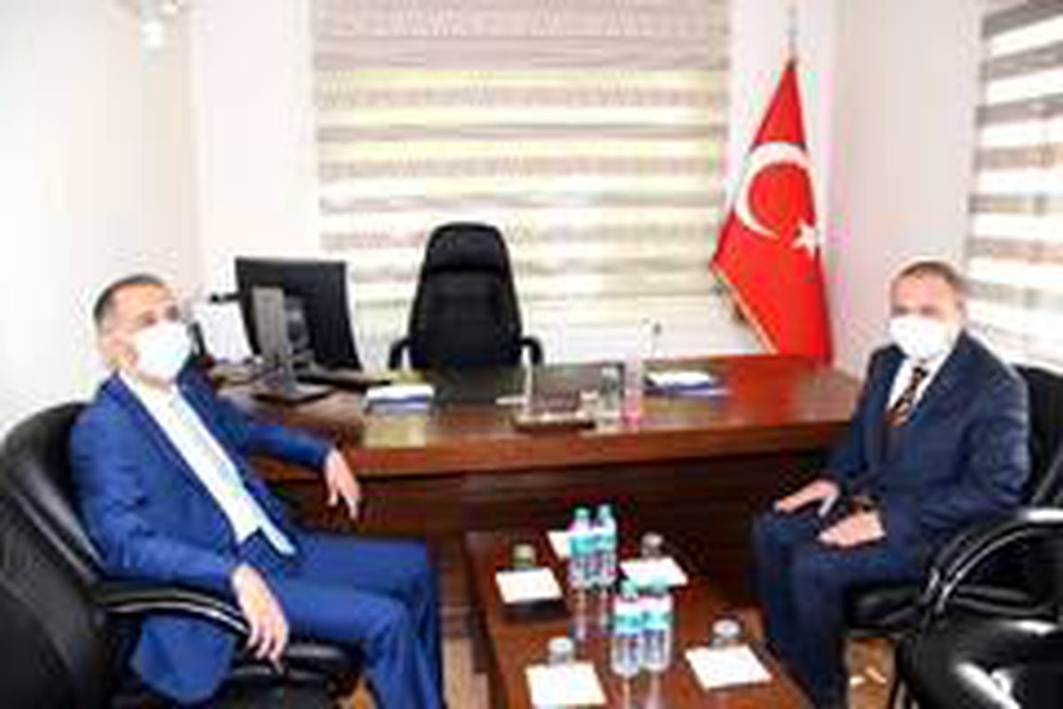 Vali Çuhadar, AFAD ve 112 acil çağrı merkezini inceledi