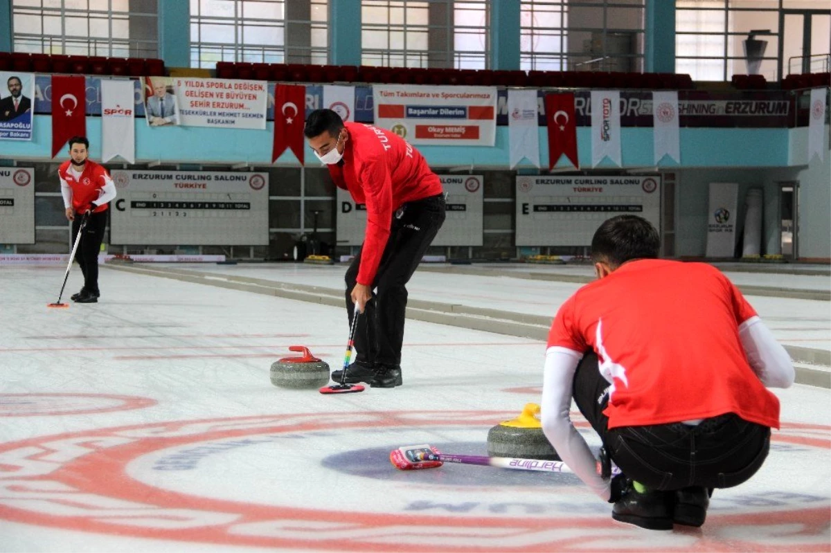 Curling Milli Takımı, Erzurum\'da kampa girdi