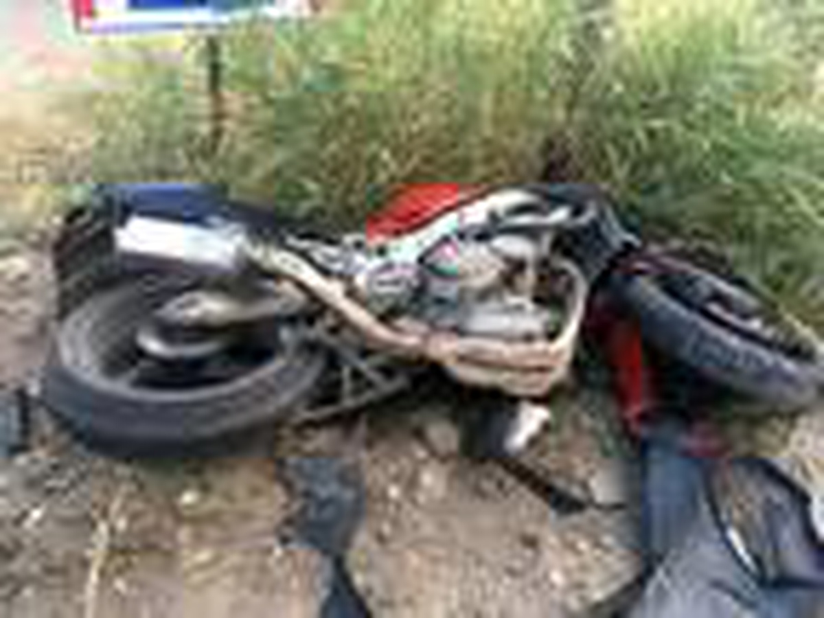 Kamyona çarpan motosiklet sürücüsü hayatını kaybetti