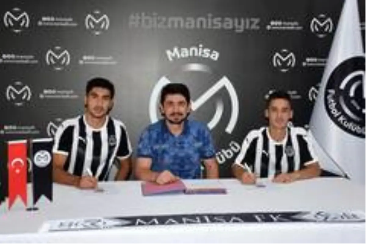 Manisa FK\'dan çifte imza