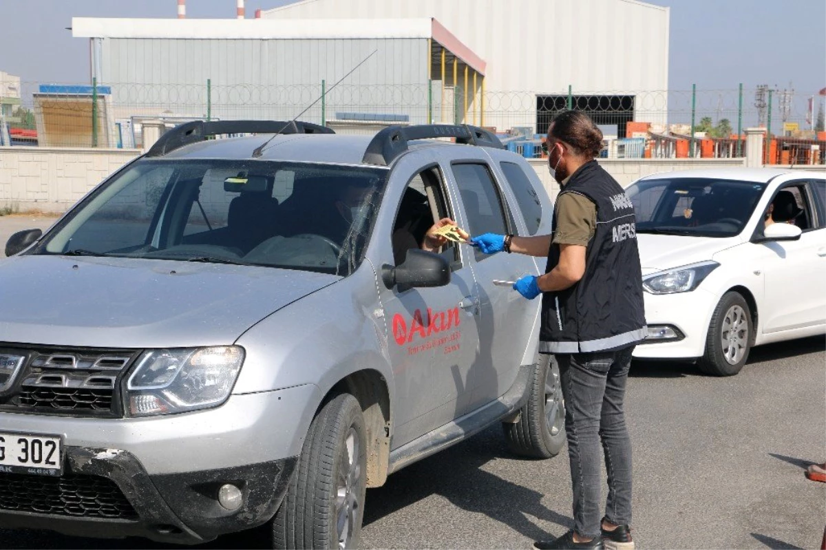 Son Dakika: Narkotik polisi, vatandaşları uyuşturucu konusunda bilgilendiriyor