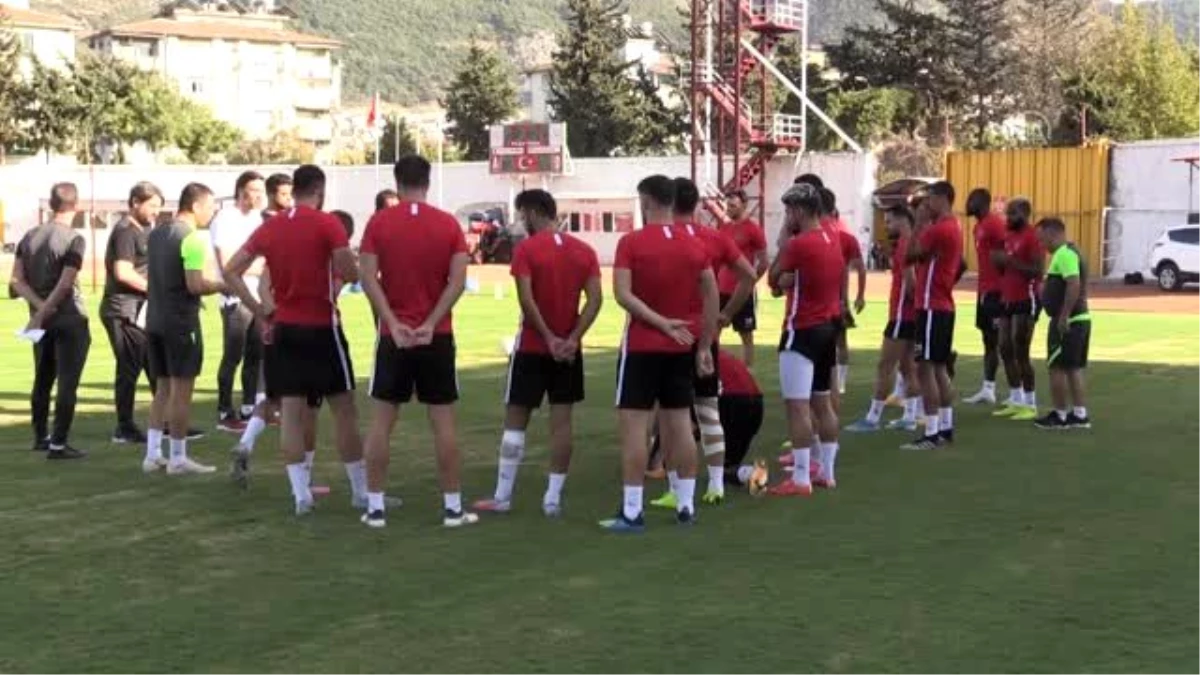 Atakaş Hatayspor, Aytemiz Alanyaspor maçı hazırlıklarını sürdürüyor