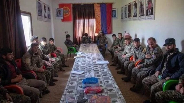İşgal altındaki Karabağ'da Ermenistan-PKK/YPG iş birliğinin görüntüleri ortaya çıktı - Son Dakika Dünya