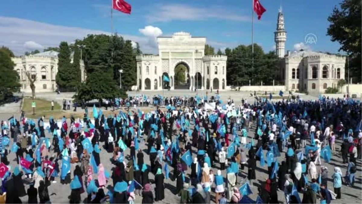 İstanbul\'da Doğu Türkistanlılardan Çin işgaline tepki