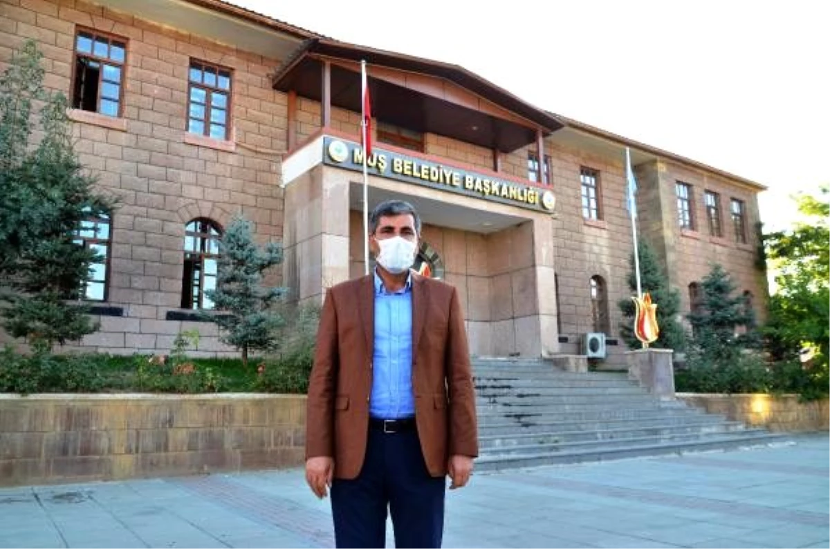 Koronavirüsü yenen Muş Belediye Başkanı: Maske olmazsa olmazımız