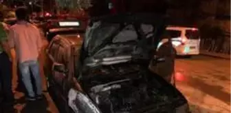 Son dakika haberleri | Park halindeki otomobilde çıkan yangında araç kullanılmaz hale geldi
