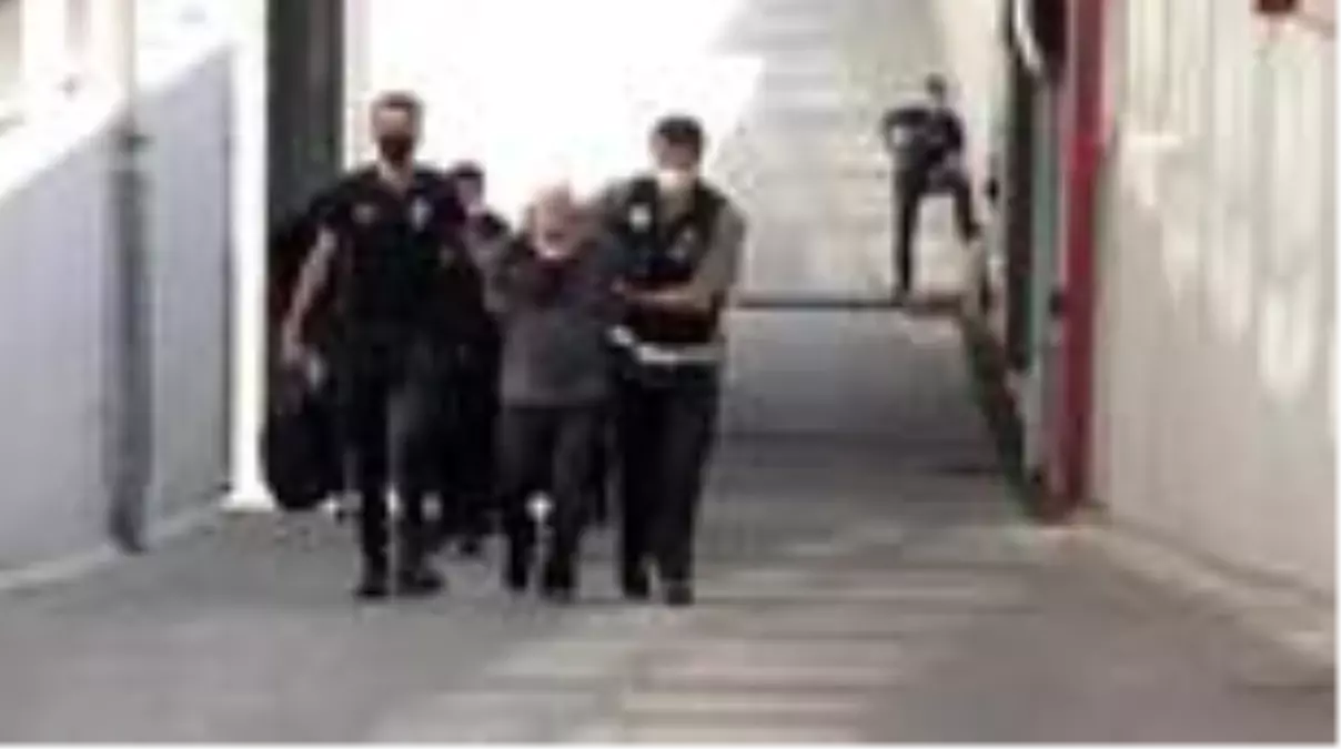 Sahte senet çetesi hem hattat tutmuş, hem de bilirkişi