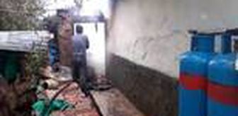 Son dakika haberi | Sivas'ta çıkan yangında bir ev ve depo kullanılamaz hale geldi