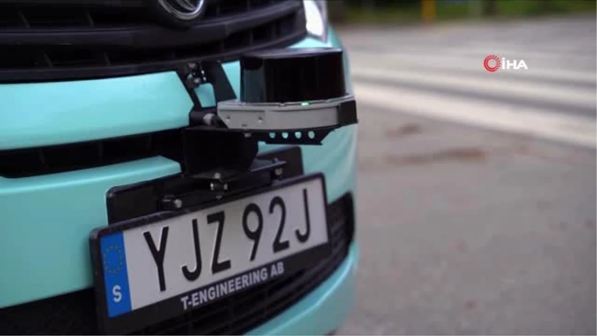 Stockholm\'de elektrikli "5G" otonom minibüsü test etmeye başladı