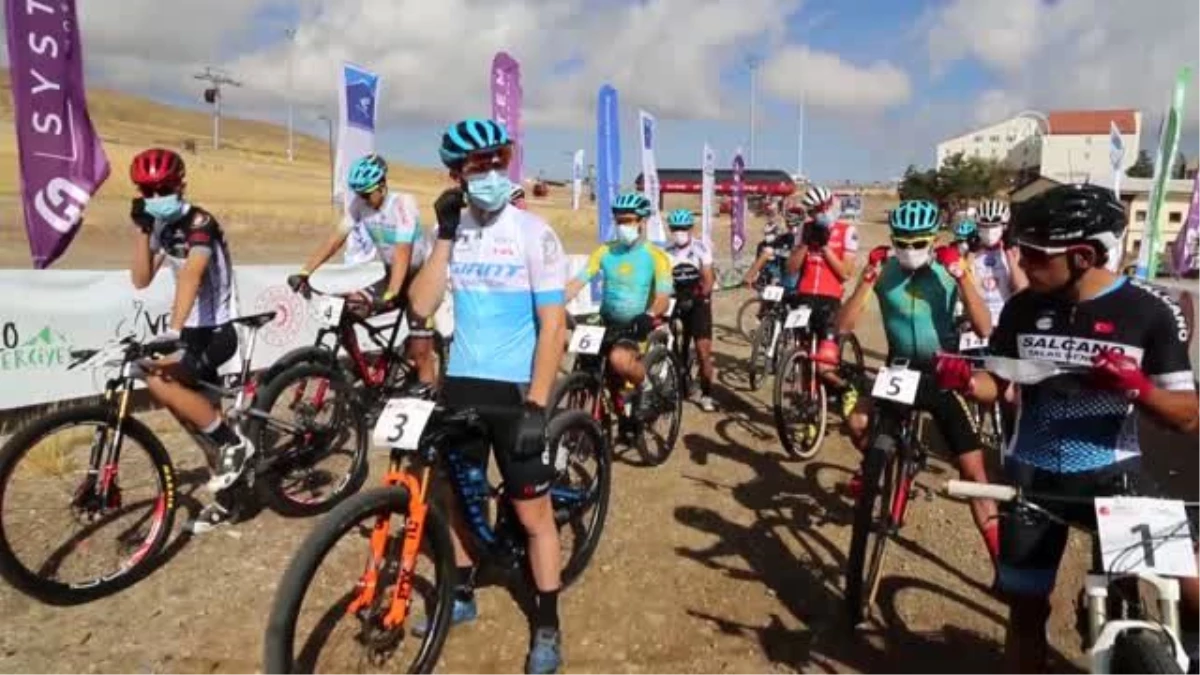 Erciyes Uluslararası Yol ve Dağ Bisikleti Yarışları\'na devam edildi