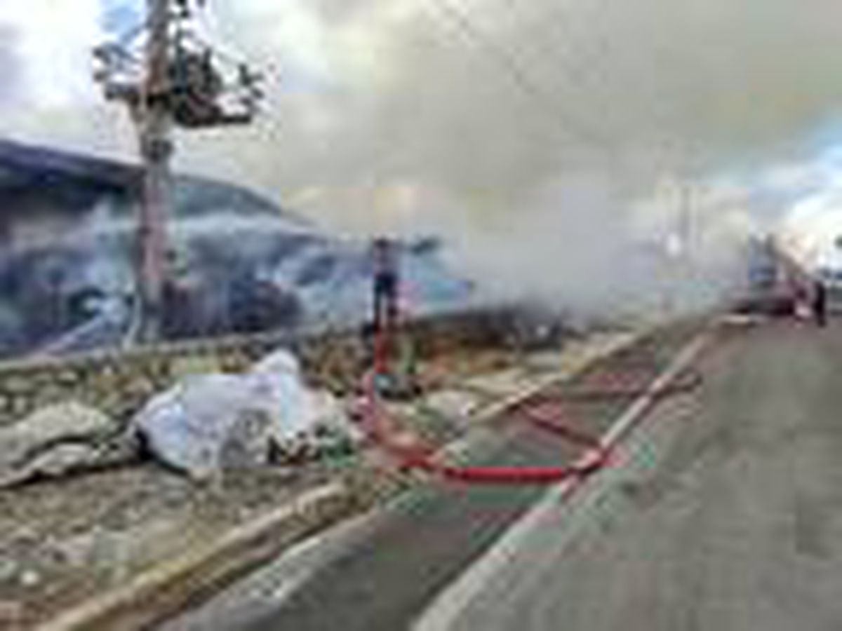 Hatay\'da pelet fabrikasında çıkan yangın, söndürüldü