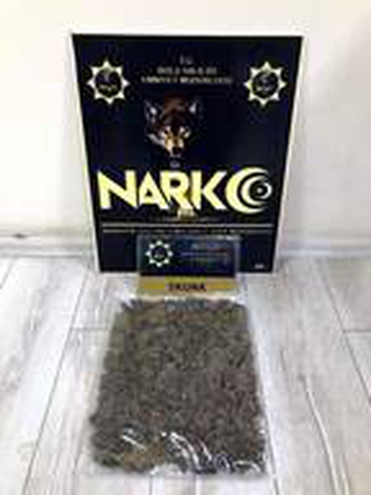 Otomobilde 263 gram uyuşturucuyla yakalanan 3 kişiye gözaltı
