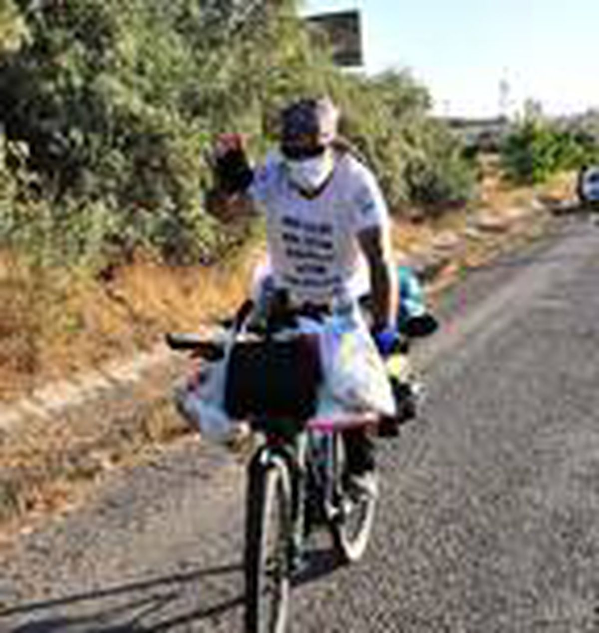 Yetimler için şehir şehir pedal çeviriyor