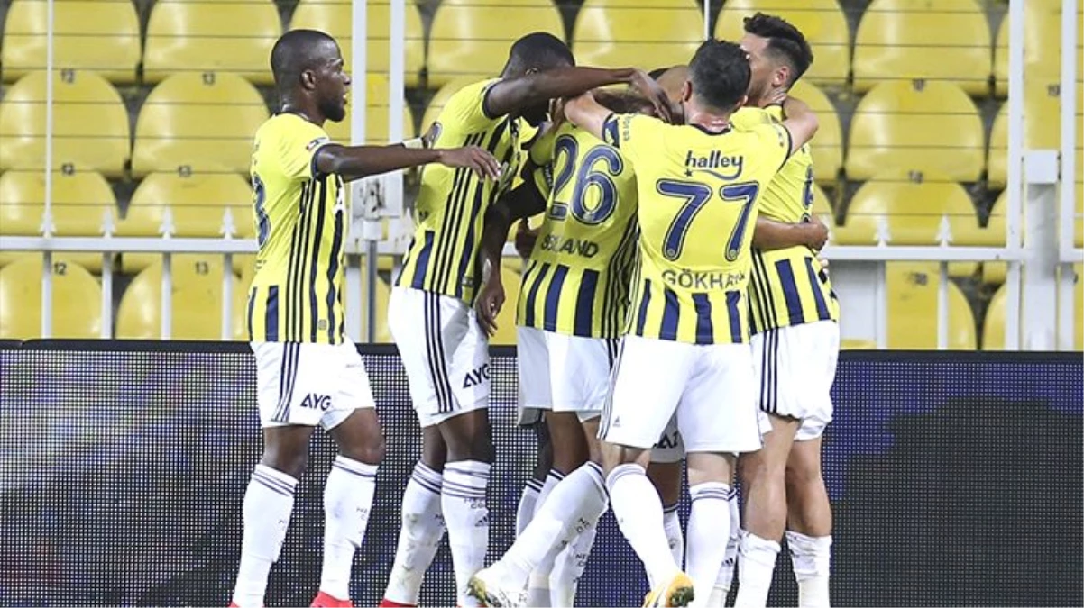 Son Dakika: Fenerbahçe, sahasında Fatih Karagümrük\'ü 2-1 yendi
