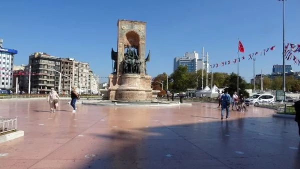 İBB, Taksim'de sembol olan simit tezgahlarını kaldırıyor - Son Dakika Ekonomi