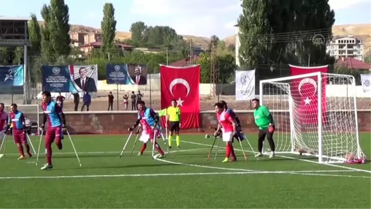 Ampute Milli Futbol Takımı\'nın gözü dünya şampiyonluğunda