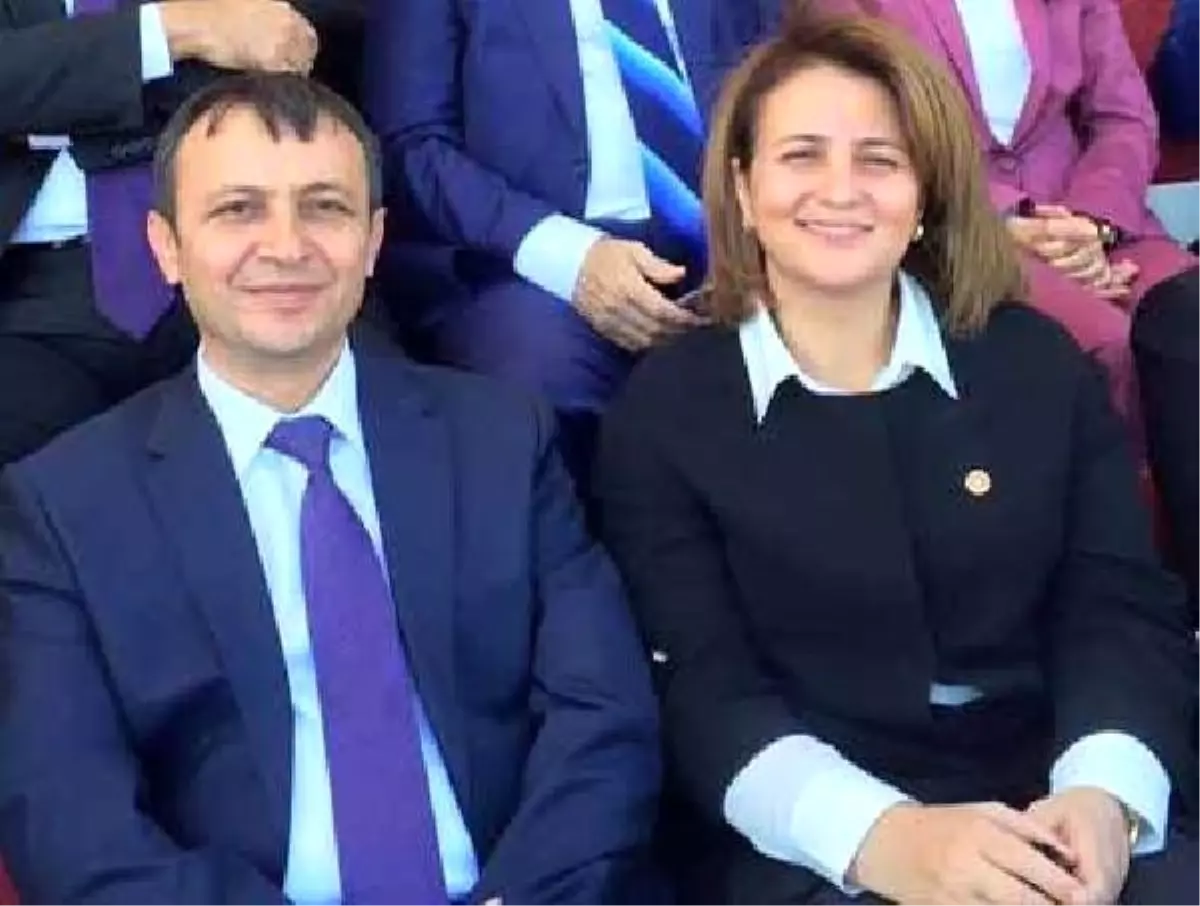 Bakan Koca\'nın yerli aşı müjdesi verdiği üniversitenin rektörü ve eşi koronavirüse yakalandı