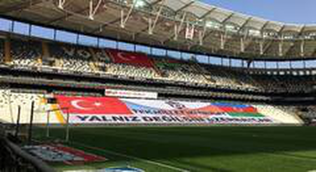 Beşiktaş\'tan Azerbaycan\'a destek