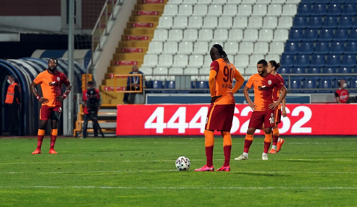 Galatasaray, Kasımpaşa\'ya deplasmanda 1-0 yenildi