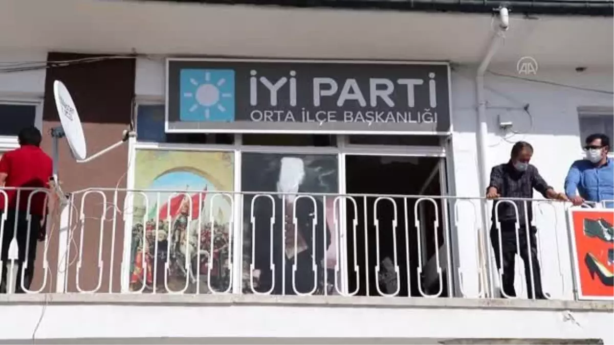 İYİ Parti Orta İlçe Başkanlığına yapılan boyalı saldırı