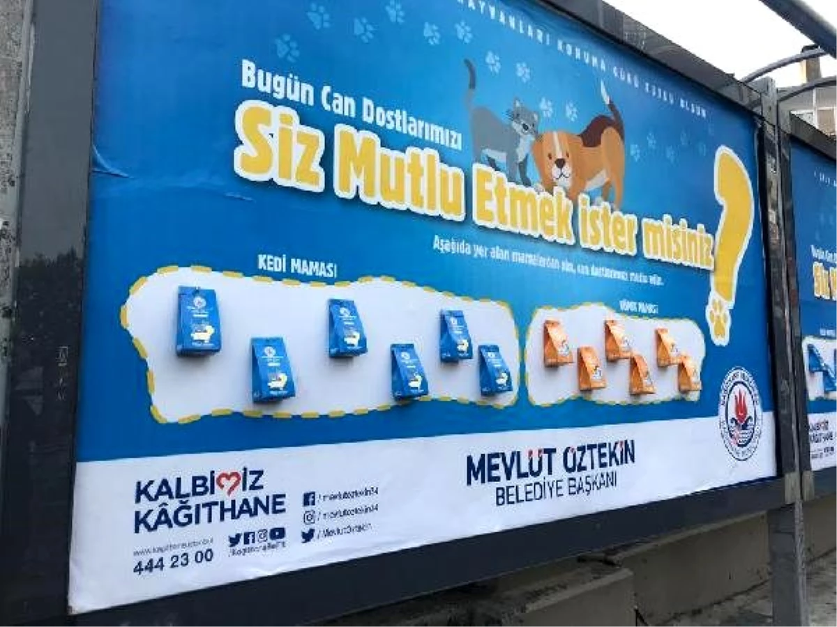 Kağıthane\'de billboardlara reklam yerine mama konuldu