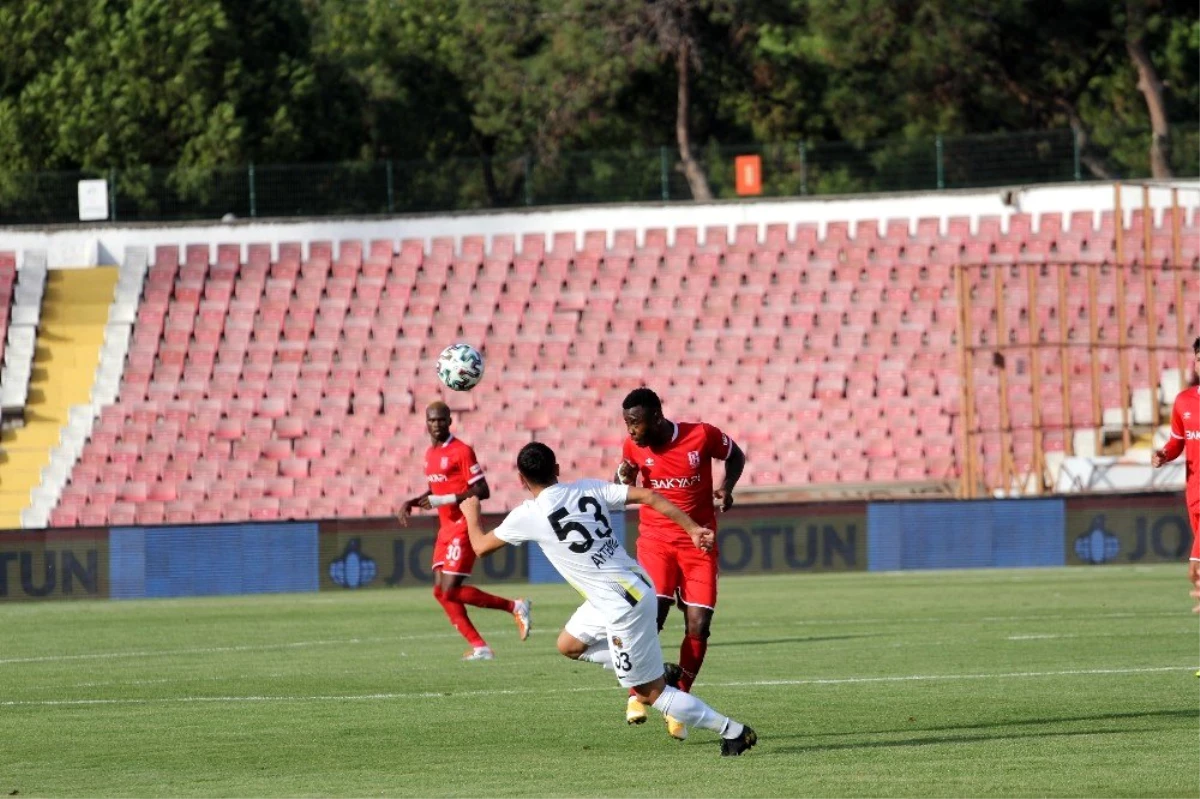 TFF 1. Lig: Balıkesirspor: 2 Menemenspor: 1